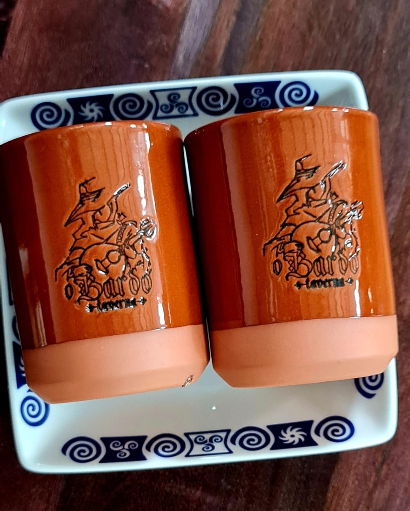 Pocillo de Barro Cañas Sin Asa (No)